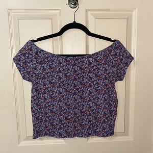 Aeropostale off Shoulder flowery top
